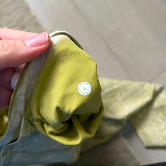 LULULEMON FAST AND FREE HIGH RISE TIGHT 25” *ICE DYE HAZEL GREEN - Picture 3 of 7